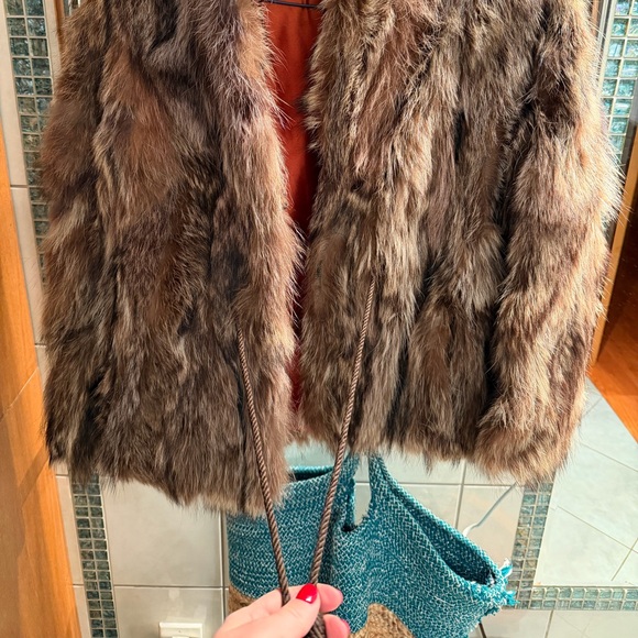 Coyote fur jacket S - Picture 9 of 9